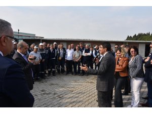 Başkan Çelik belediye şantiyelerinde işçilerle buluştu