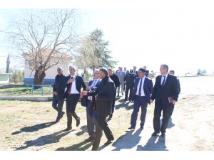 Vali Sezer'in ilçe ziyaretleri