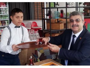 Özkar’dan engellilere destek