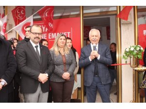 MHP Teşkilatı Tosya’da seçim bürosu açtı
