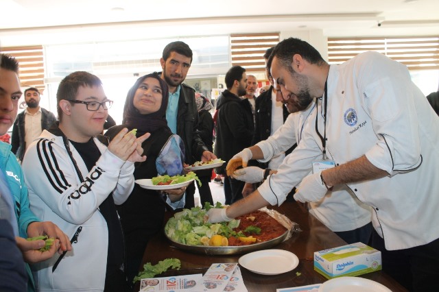 Özel çocuklar unutulmadı