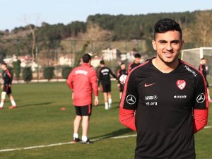 Mücahit Can Akçay: İdolüm Giroud