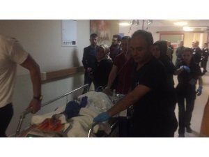 Abi kardeş kavgasında kan aktı