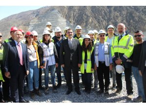 "Artık elektrik fazlamızı ihraç eder hale geldik"