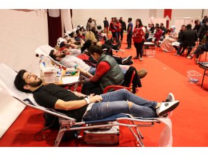 Zonguldak'ta "Kampüsün Kanında Hayat Var" kampanyası