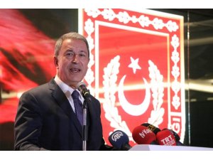 Bakan Akar: “Etkin, yerli ve yenilikçi bir savunma sanayi ile bu coğrafyada ayakta kalabiliriz”