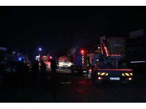 10 numara yağ deposundaki yangında 1 kişi öldü 2 kişi yaralandı