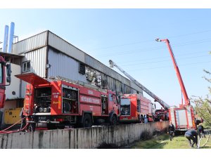 GÜNCELLEME - Bursa'da tekstil fabrikasında yangın