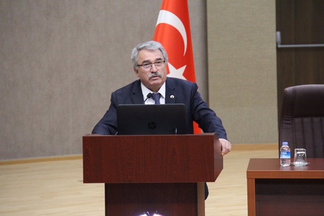 KGTÜ’de Çanakkale konferansı