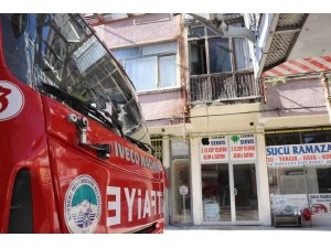 Kocasına kızıp evi ateşe verdi