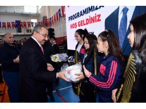 İsmail Erdem: "Ataşehir sporun merkezi olacak"