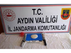 Aydın jandarmasından iki ilçede uyuşturucu tacirlerine darbe