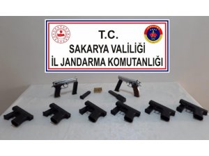 Akyazı’da silah operasyonu :1 gözaltı