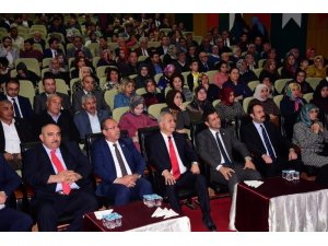 Başkan Kadir Kara, MHP ve Ak Parti teşkilatlarına projelerini tanıttı