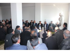 AK Partili Taşkesenlioğlu: “Söz konusu toplantı asla camide yapılmamış, köy konağında düzenlenmiştir”