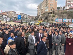 AK Parti Alaplı’da 3 bin kişiyle gövde gösterisi yaptı
