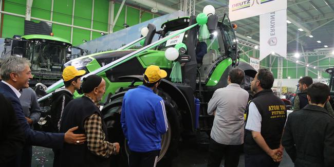 Konya Tarım Fuarı'nda dev traktör satıldı