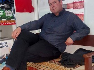 Öldürüp telefonundan "ben iyiyim merak etmeyin" diye SMS attılar