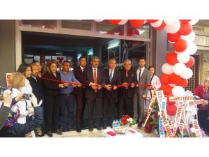 Nazillili çocuklar cimnastik şovları ile nefes kestiler
