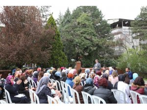 Serdivan’da her toplantı miting gibi geçiyor