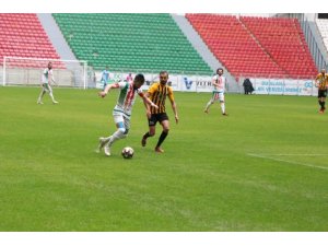 TFF 3. Lig: Diyarbekirspor: 0- Bayburt İÖİ: 2