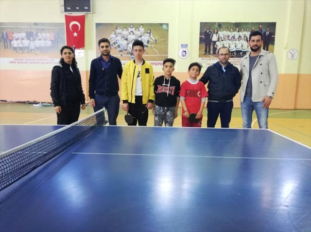 Hüyük'te masa tenisi turnuvası heyecanı sona erdi