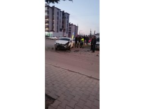 Afşin’de trafik kazası: 3 yaralı