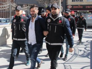 Uyuşturucu şüphelileri adliyede