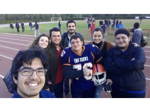 Amerikan futbolu oynarken ayağını kıran üniversiteli İnegöl’de toprağa verildi