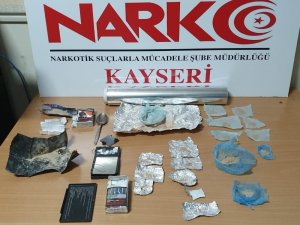 Uyuşturucu operasyonu: 4 gözaltı