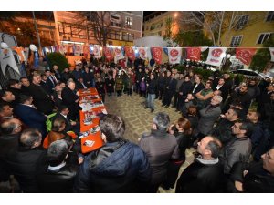 Başkan Çerçi’ye havai fişekli karşılama