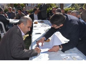 Başkan Çelik Tabane’nin ileri gelenleriyle kentsel dönüşümü konuştu