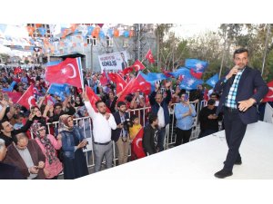 Kocaispir, belediyeye "Vatandaş her zaman haklıdır" yazdıracak