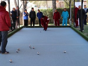 Bocce turnuvasında Huzurevi birinci oldu