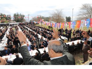 Cumhur ittifakından Oğuzeli’nde miting gibi toplantı