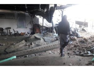 İsrail’in saldırıları nedeniyle bir cami kullanılmaz hale geldi