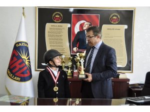 GKV’de şampiyonluk sevinci
