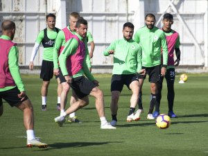 Konyaspor'da izin bitiyor