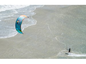 Tuz Gölü renkleniyor