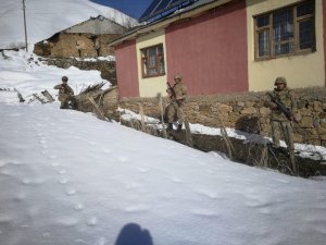Van’da terör örgütü işbirlikçilerine yönelik operasyon: 16 gözaltı