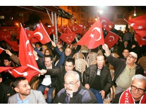 Cumhur İttifakı adayı Çelik Arda Mahallesinde seçmenleriyle buluştu