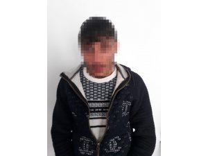 13 ayrı suçtan kaydı bulunan hırsız enselendi