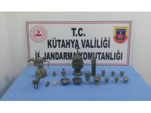 Jandarma’dan tarihi eser operasyonu