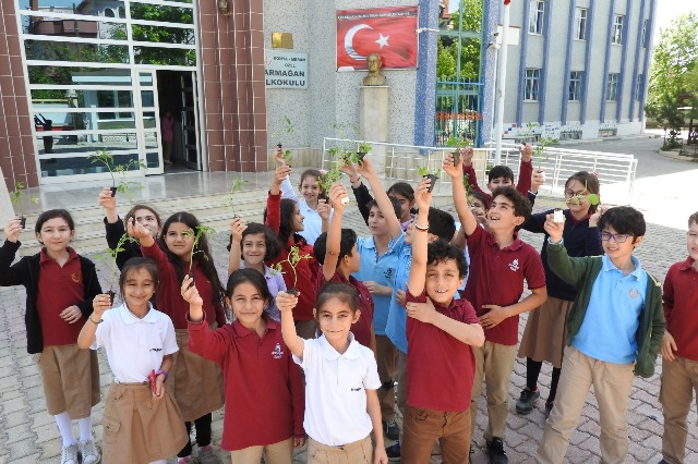 Armağan Koleji’nde hobi bahçesi