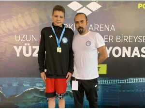 Tepebaşı’nın yüzücüleri dereceler ile döndü