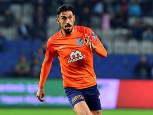 İrfan Can Kahveci Konyaspor maçında sahada