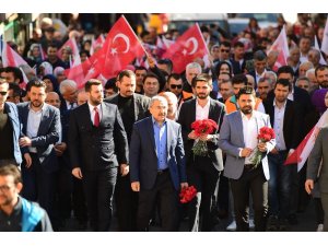 İsmail Erdem: “Ataşehir’de gönüller değişim için birleşti, gönüller yapmaya geliyoruz”