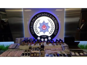 İstanbul merkezli 3 ilde düzenlenen yasa dışı bahis operasyonunda 10 tutuklama