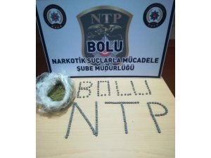 Bolu’da, uyuşturucuyla yakalanan sürücü tutuklandı