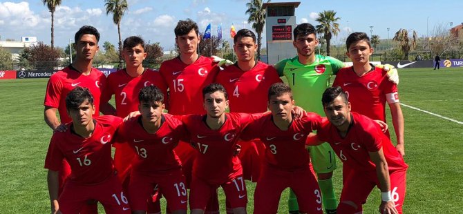 U17 Milli Takımı, Romanya'ya 3-1 yenildi